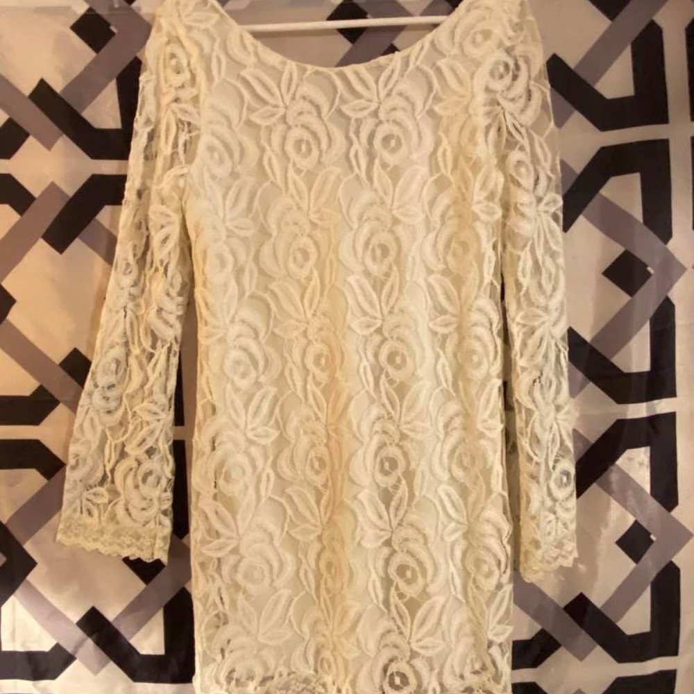 DRESS